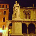 Statue of Dante Alighieri (Verona).jpg